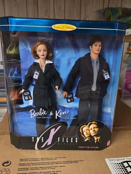 Barbie Other - Barbie & Ken X-Files Collector Edition Dolls in Black Coats with Blue Background
